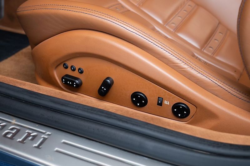 Ferrari California Vyhřívaná sedadla/Keramické Br - fotka 9 z 20
