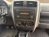 Suzuki Jimny 1,3i 4x4 TAŽNÉ - náhled 14