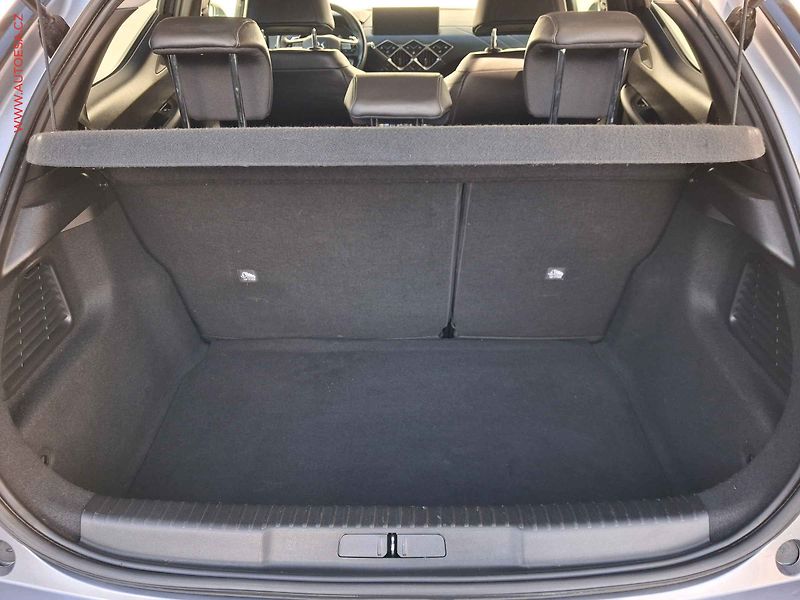 DS Automobiles DS3 Crossback (2022) 1.2 PT, ČR, AT, LED, navi - fotka 7 z 16