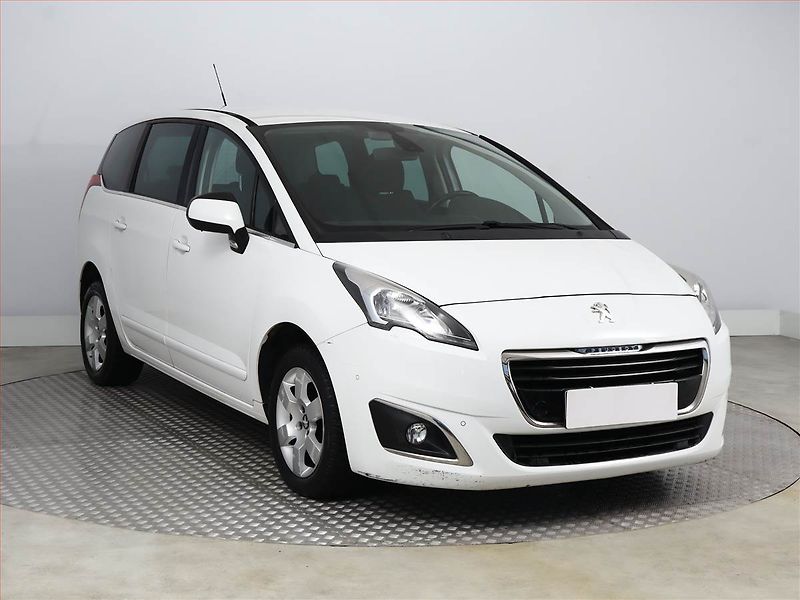 Peugeot 5008 (2016) 1.6 BlueHDi, Automat, Navi - fotografie inzerátu