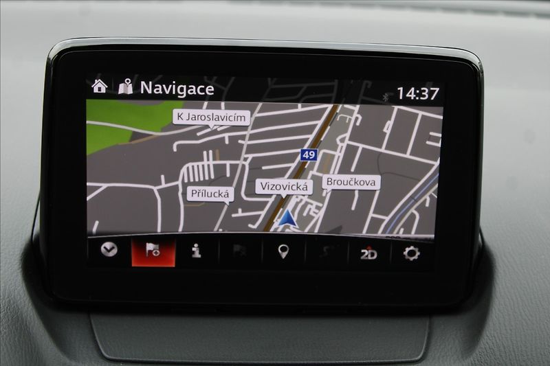 Mazda CX-3 2,0 i  1MAJ,AUTOMAT,REVOLUTION - fotka 11 z 32