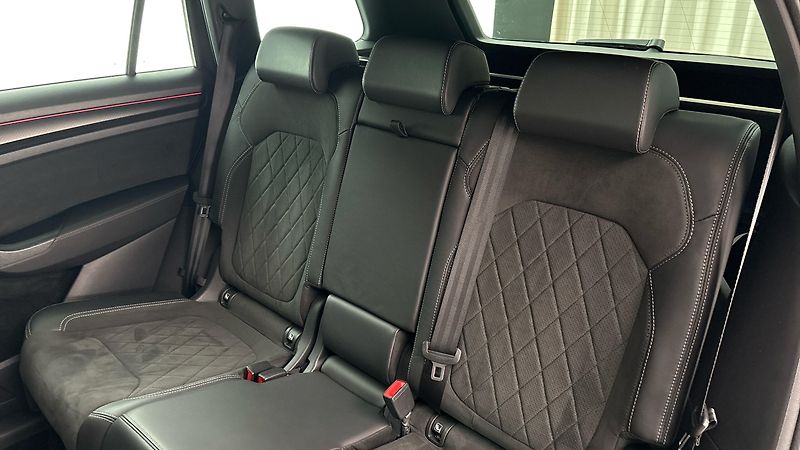 Škoda Kodiaq 2.0 TDI DSG 4x4 Sportline - fotka 16 z 29