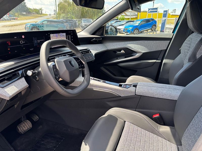 Peugeot 3008 (2026) ALLURE Hybrid 145 e-DCS6 - fotka 11 z 22