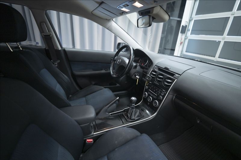 Mazda 6 2,0 i AAC VÝHŘEV BOSE NOVÉ ČR - fotka 7 z 33