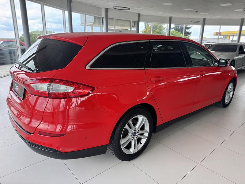 Ford Mondeo 2,0TDCi AUT*Titanium*Tažné - fotka 5 z 33