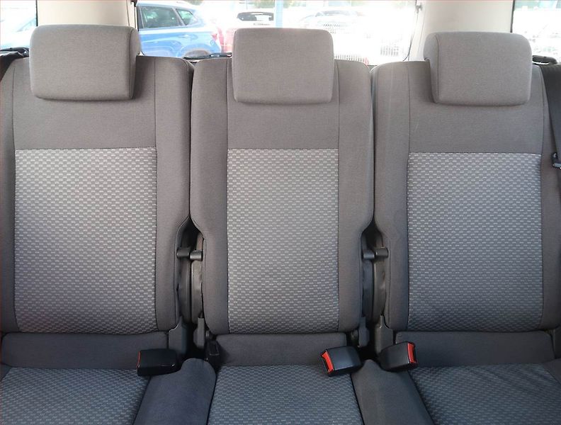 Ford C-MAX (2006) Trend 1.8 TDCi, po STK - fotka 10 z 14