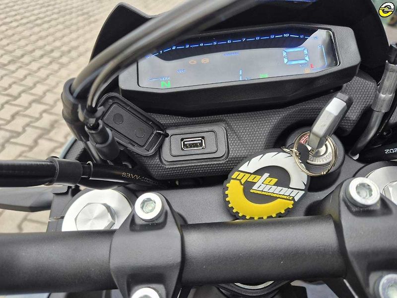 CFMOTO (2026) 250 Dual Sport - fotka 42 z 43
