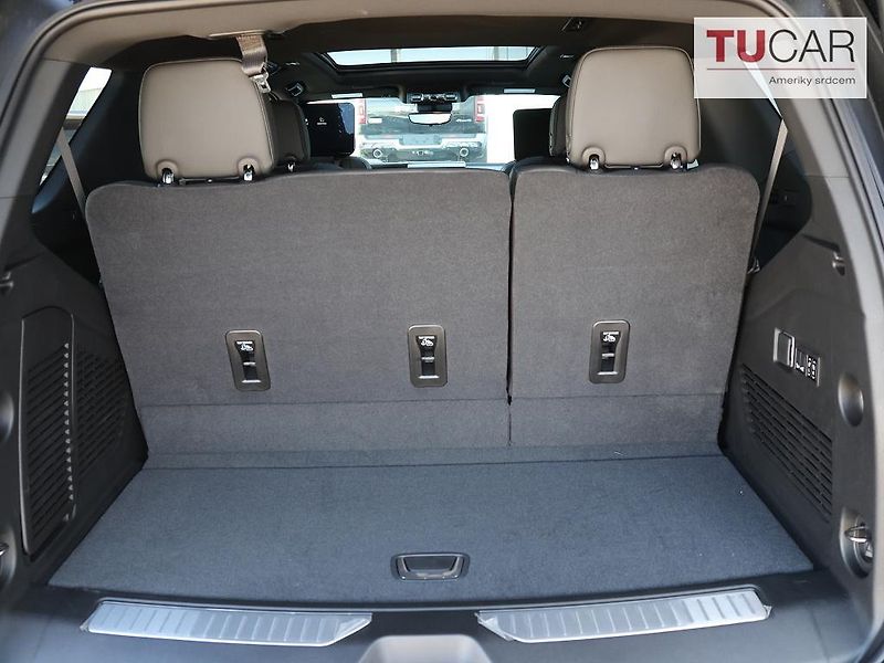 GMC Yukon (2026) Denali 6.2 V8  - fotka 36 z 47