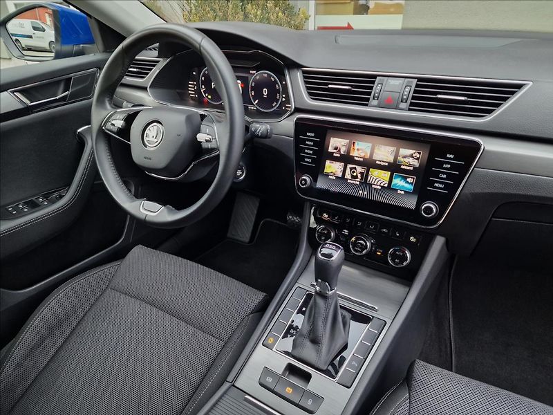 Škoda Superb 1.5 TSI 110kW DSG Style,1.Maj - fotka 39 z 50