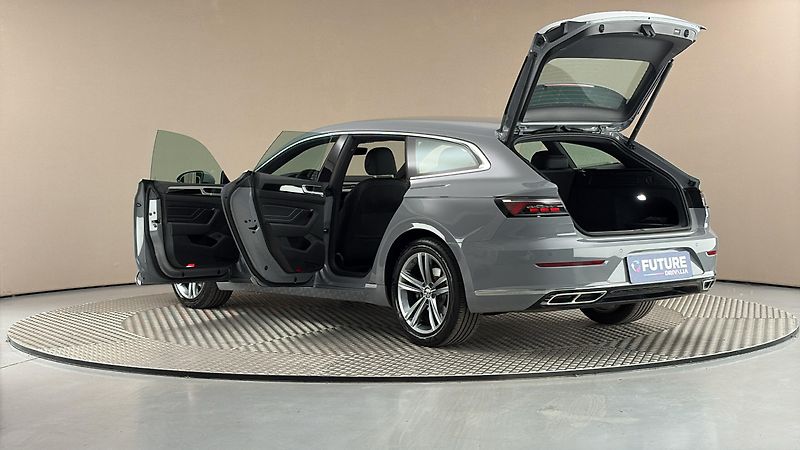 Volkswagen Arteon 2.0 TDI DSG R-Line Shooting Br - fotka 7 z 28