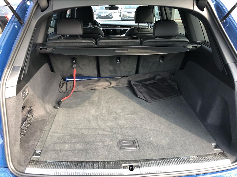Audi SQ7 4.0 TFSI - fotka 13 z 30