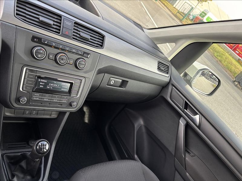 Volkswagen Caddy 1,2 TSI 62kW Trendline - fotka 30 z 30