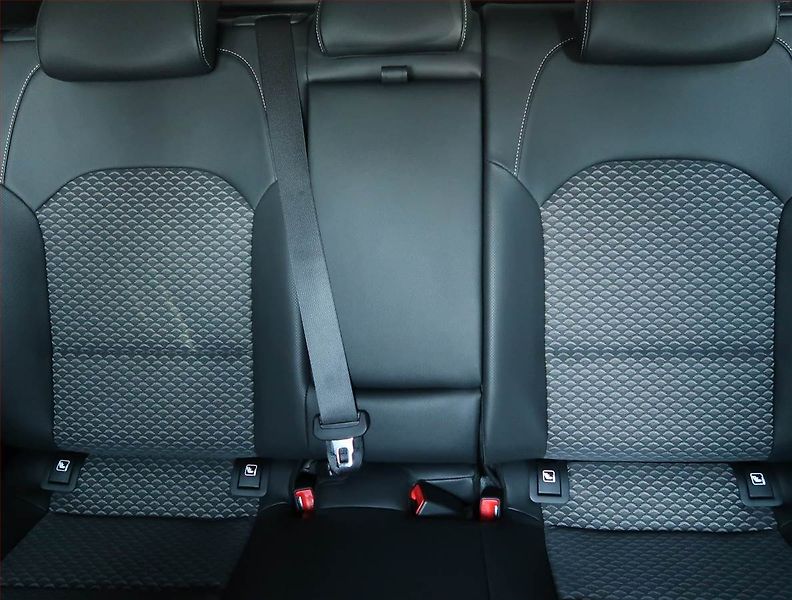 Kia XCeed (2026) 1.6 T-GDI, Ad. tempomat - fotka 10 z 18