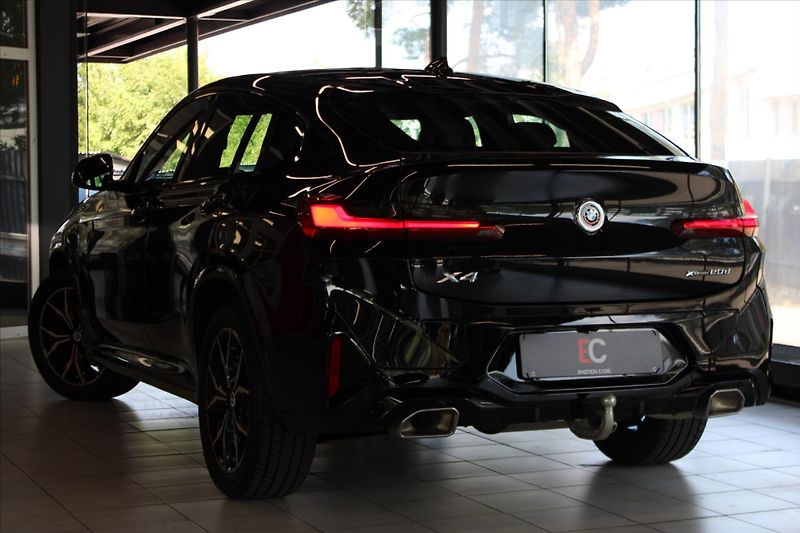BMW X4 xDrive20d M Sport adLED / Tažn - fotka 19 z 20