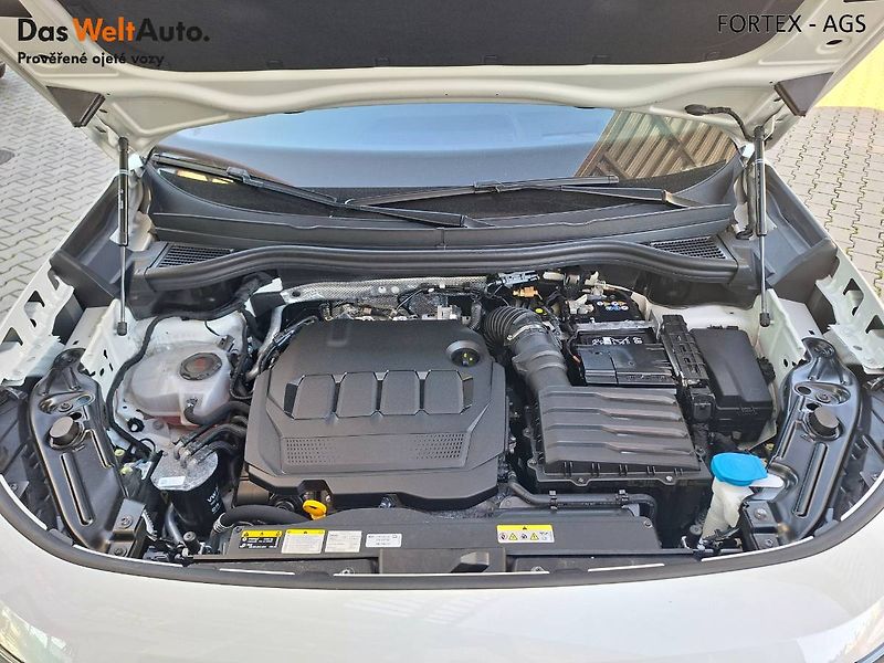 Volkswagen Tayron (2025) R-LINE,2.0 TDI,142kW,4x4,Záruk - fotka 32 z 34