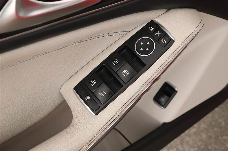 Mercedes-Benz CLA (2013) 220 CDI, Automat, Kůže, Navi - fotka 9 z 18