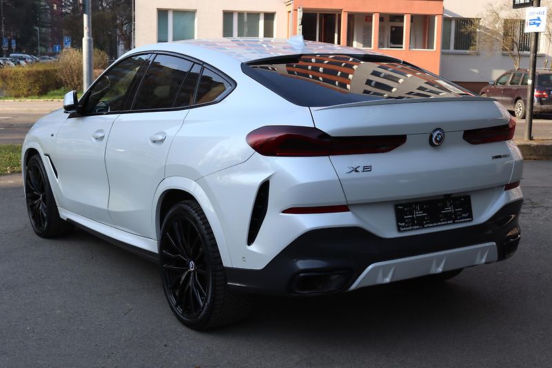 BMW X6 XDRIVE 40i G06 M-PAKET 245kW - fotka 13 z 50