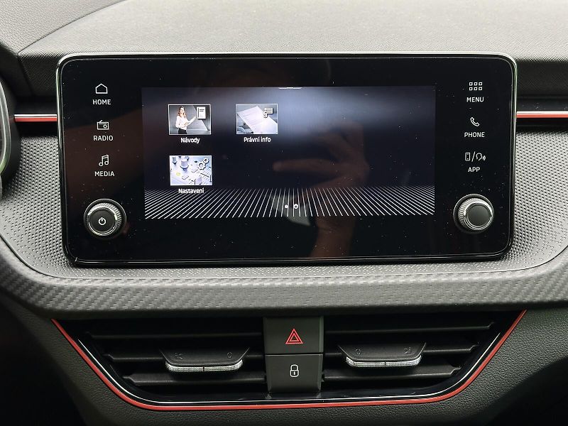 Škoda Scala 1.0TSi 116PS Monte Carlo Matri - fotka 36 z 46