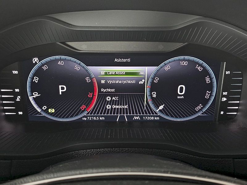 Škoda Karoq (2025) 1.5TSi 110kW DSG TOP SELECTION - fotka 12 z 31