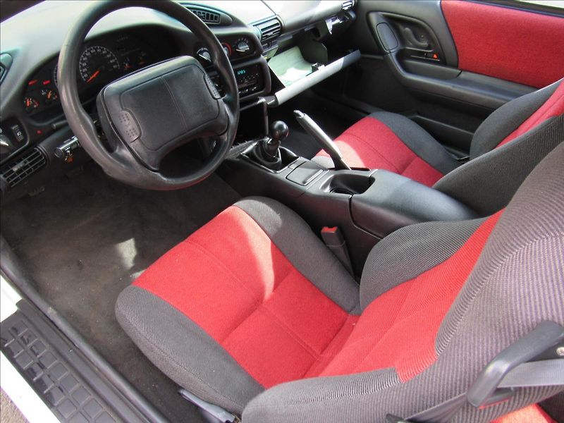 Chevrolet Camaro 3,4 SFI 118kW Doklady SRN - fotka 14 z 32