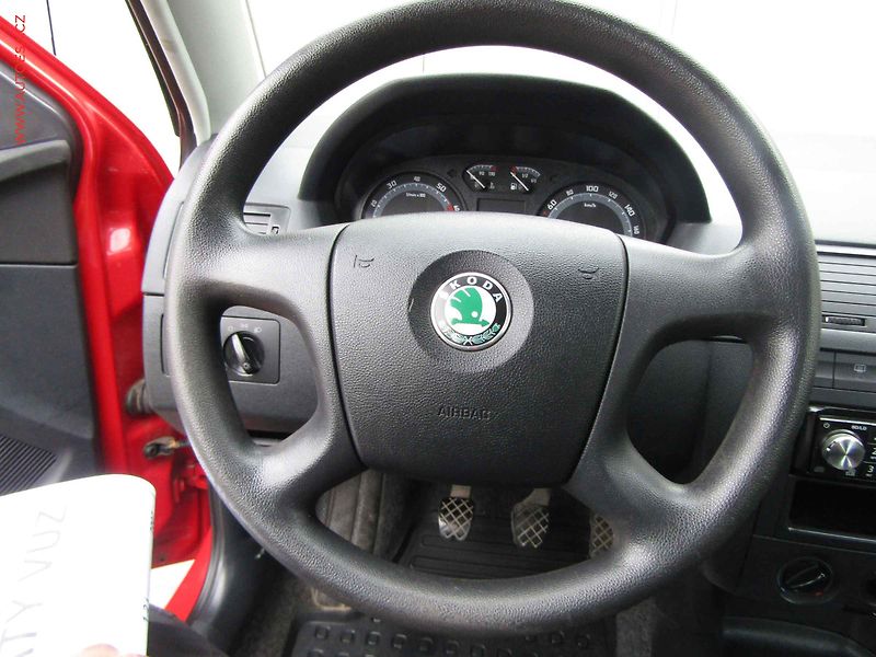 Škoda Fabia (2007) 1.2 i, ČR, zmk.řazení - fotka 14 z 16