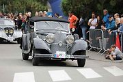 Na akci Jízda do vrchu a výstava historických vozidel se představilo na tři sta automobilů a motocyklů.