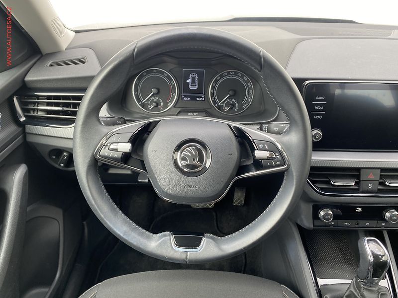 Škoda Kamiq (2023) 1.0 TSi, Ambition, DSG - fotka 11 z 18