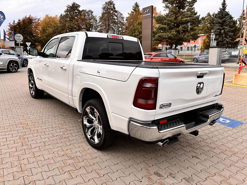 RAM 1500 LONGHORN 5.7 V8 HEMI eTORQUE  - fotka 5 z 47