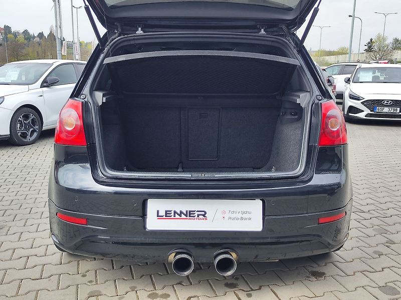 Volkswagen Golf 2.0 TFSI/147kW GTI - fotka 9 z 23