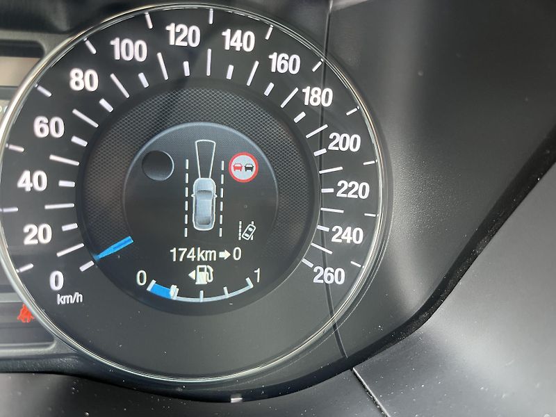 Ford Mondeo (2022) 2.0Eco 8AT*LED*KLIMA*VÝHŘEV*TZ - fotka 38 z 51