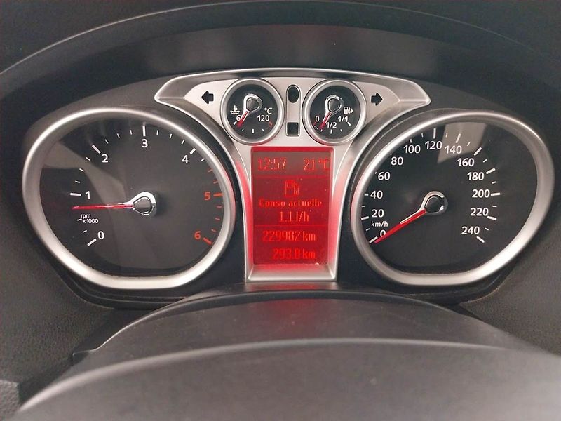 Ford C-MAX (2008) 1.6 TDCi, nová STK - fotka 11 z 20