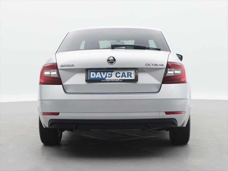 Škoda Octavia 1,6 TDI 85kW DSG CZ Style DPH - fotka 6 z 37
