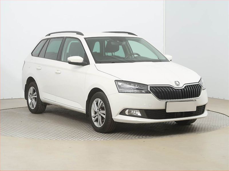 Škoda Fabia (2022) Ambition 1.0 TSI, ČR,1.maj - fotografie inzerátu