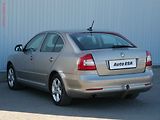 Škoda Octavia (2011) 1.6TDi, Elegance - náhled 6