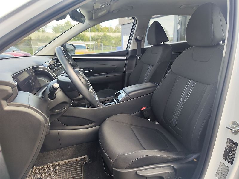 Hyundai Tucson 1.6 T-GDI/110kW Comfort DCT - fotka 13 z 28