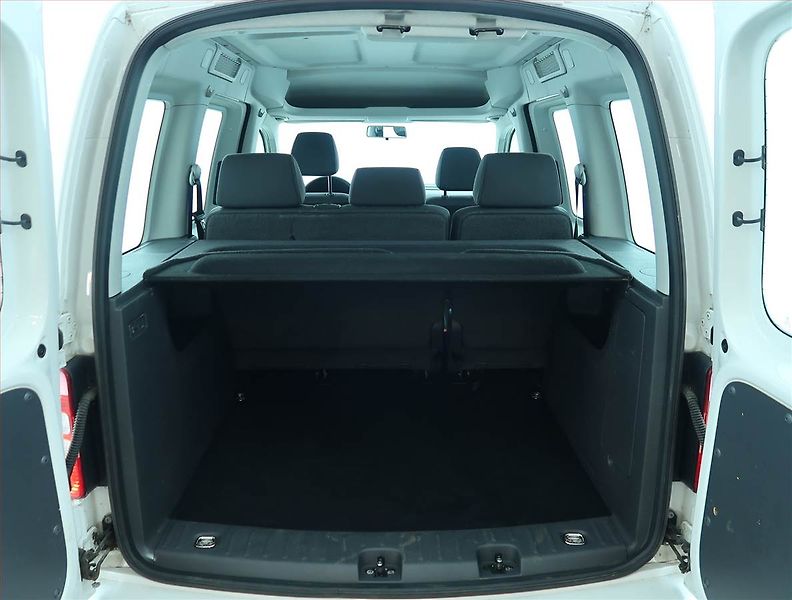 Volkswagen Caddy (2014) Soccer 1.6 TDI, 5Míst, 1Maj - fotka 13 z 18