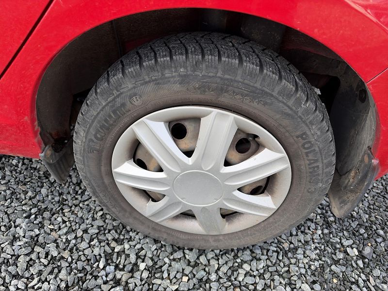 Kia Picanto 1.0i,152 tis km - fotka 8 z 17