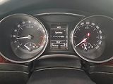 Škoda Superb (2010) 2.0 TDI, Navi, Tempomat - náhled 11