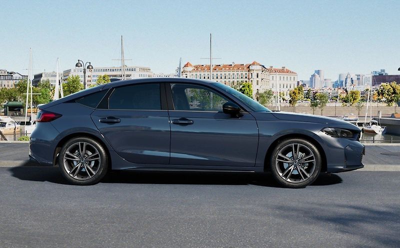 Honda Civic (2026) 2.0 e:HEV SPORT rezervace - fotka 2 z 6