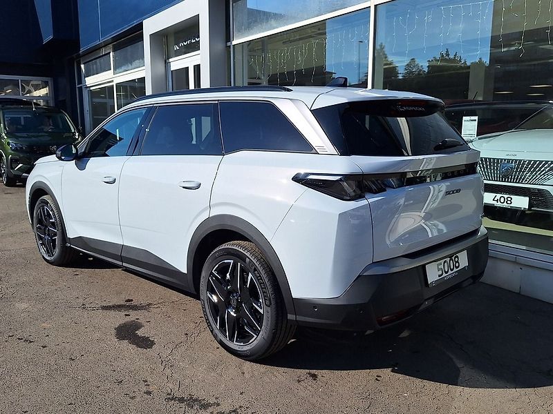 Peugeot 5008 (2026) ALLURE Hybrid 145 e-DCS6 - fotka 4 z 17