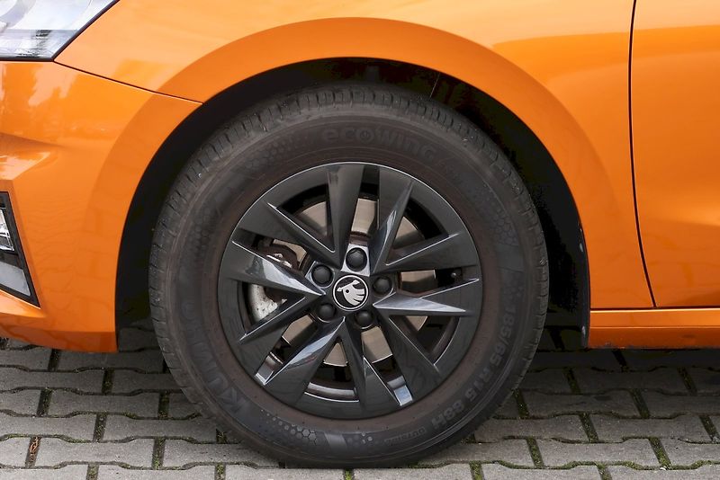 Škoda Fabia (2025) Top Selection 1.0 TSI 85 kW DS - fotka 6 z 30