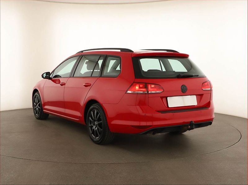 Volkswagen Golf (2015) 1.6 TDI, Tempomat - fotka 4 z 17