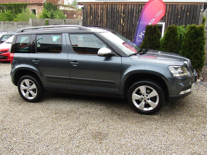 Škoda Yeti (2014) 1.2 TSI NAVI CAR-PASS - fotka 8 z 37