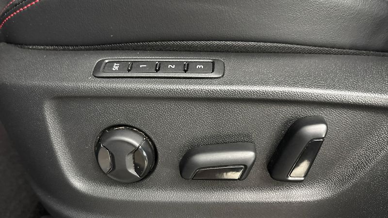 Škoda Kodiaq 2.0 TSI DSG 4x4 RS - fotka 22 z 31