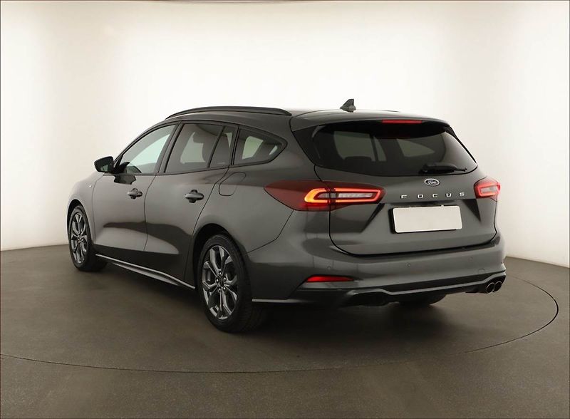 Ford Focus (2024) ST-Line 1.0 MHEV - fotka 4 z 14