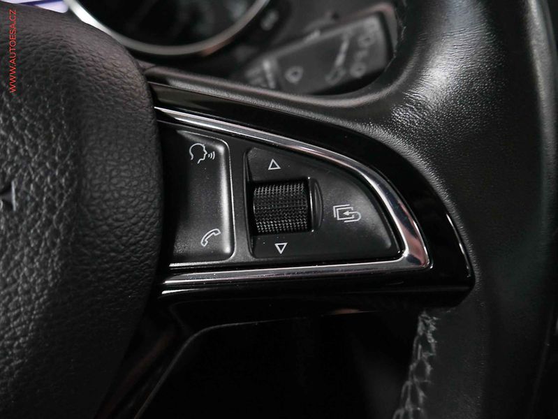 Škoda Yeti (2017) 1.4 TSi, Drive, navi, +kola - fotka 15 z 22