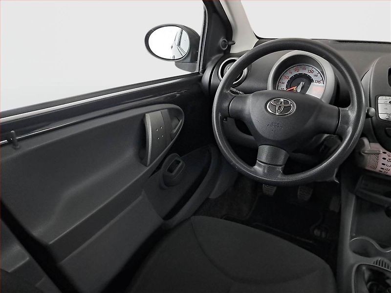 Toyota Aygo (2011) 1.0 VVT-i, po STK, udržované - fotka 7 z 15