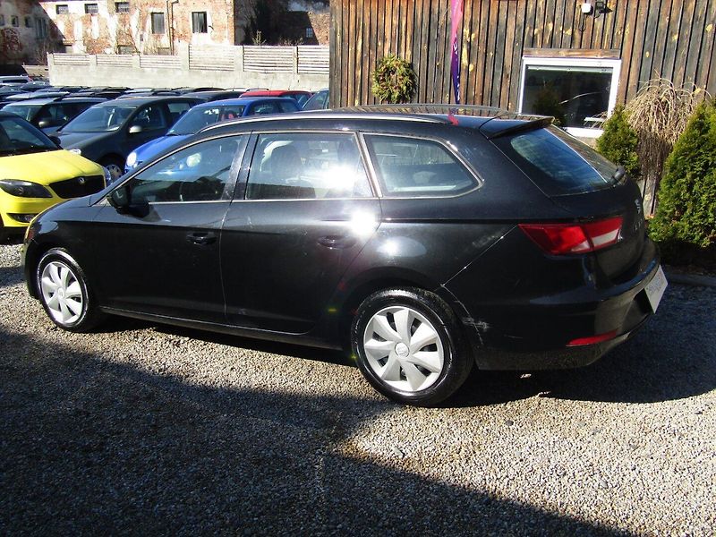 Seat Leon (2017) 1.6 TDI 86kW  EURO 6 - fotka 4 z 30