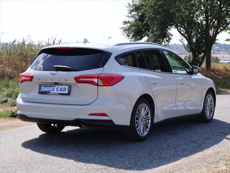 Ford Focus 1,5 Titanium X CZ 1.Maj. DPH - fotka 6 z 28