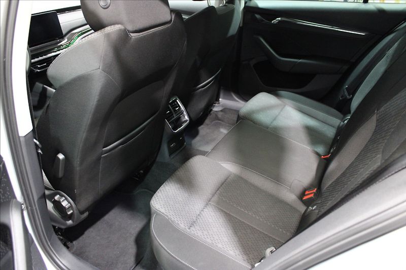 Škoda Octavia 1,4 TSI iV Style 1. majitel CZ - fotka 13 z 34